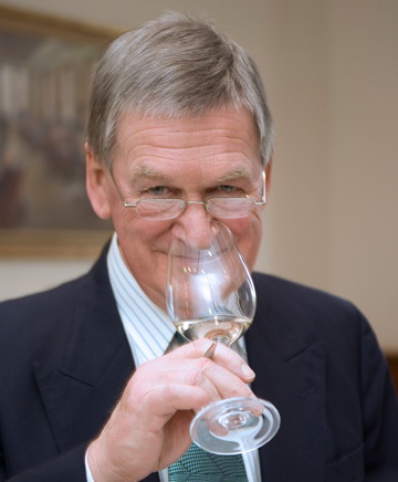 Hugh Johnson - best-selling wine writer and expert 