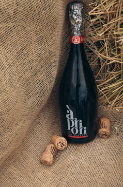 Logo for: Apriori Moscato White