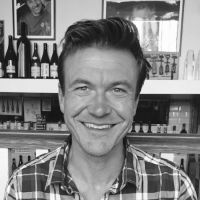 Alistair  Cooper MW